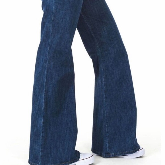NWT Run and Fly Women’s Retro Hippy Flare Jeans - Picture 5 of 8